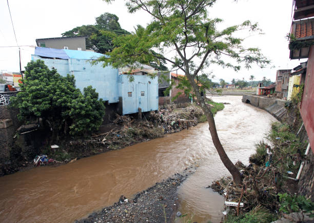Cuaca Ekstrem Mulai Terjadi, Warga Bandung Barat Diimbau Waspada Potensi Longsor dan Banjir